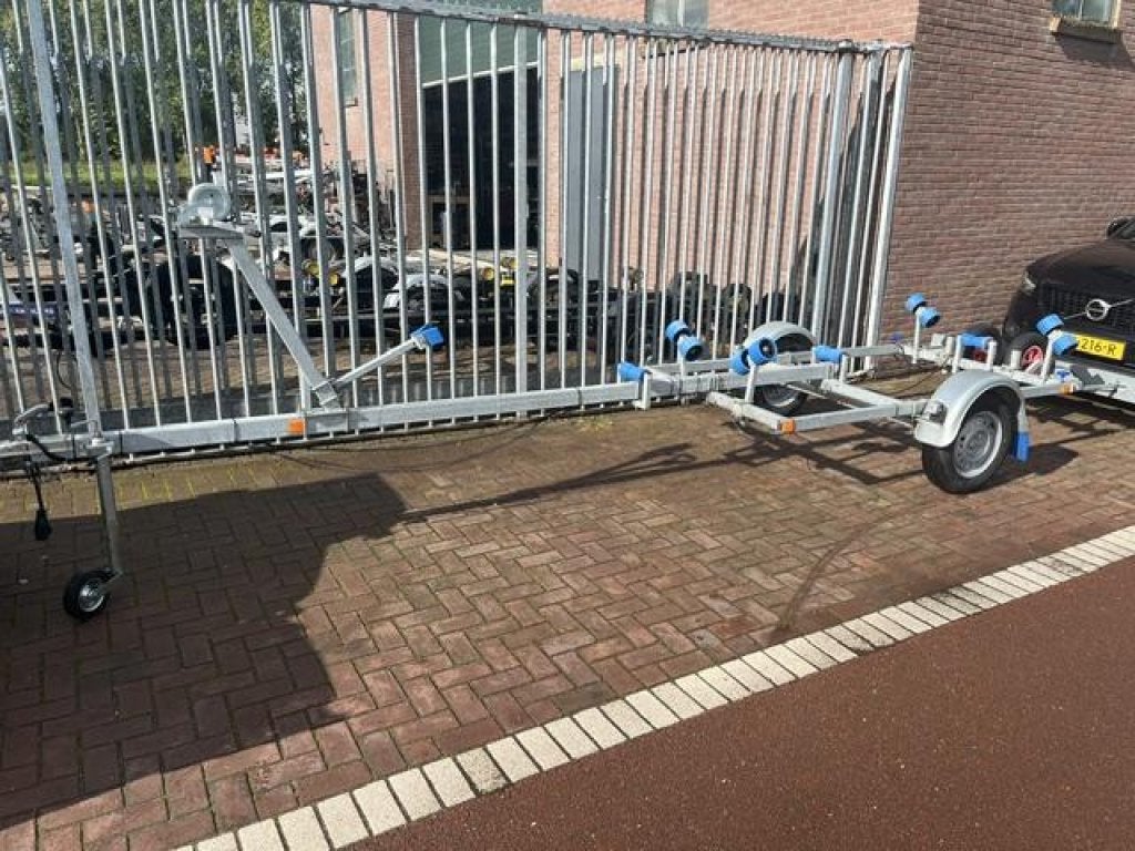 iTrailer 750 kg as voor boten tot 5.5 meter, Watersport en Boten, Gebruikt