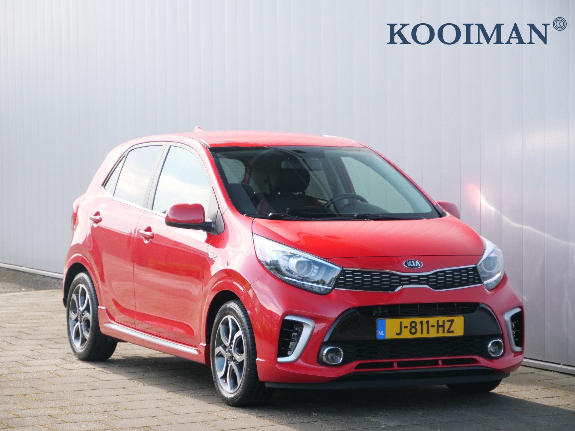 Kia Picanto 1.0 MPi 67pk GT-Line Edition Camera / Navigatie, Auto's, Voorwielaandrijving, Gebruikt, 4 stoelen, 23 km/l