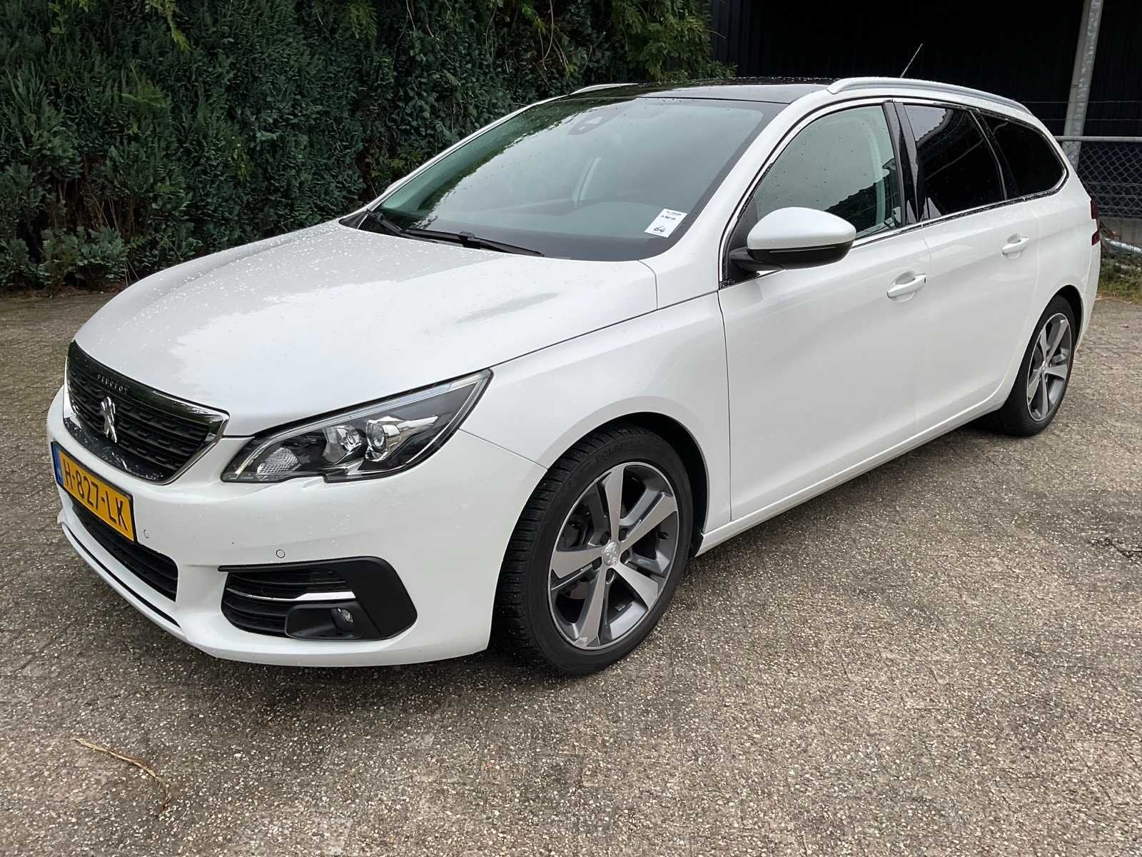 2020 Peugeot 308 SW 1.2 PureTech Blue Lease Premium Personen, Auto's, Peugeot, Voorwielaandrijving, Gebruikt, Euro 6, 1199 cc