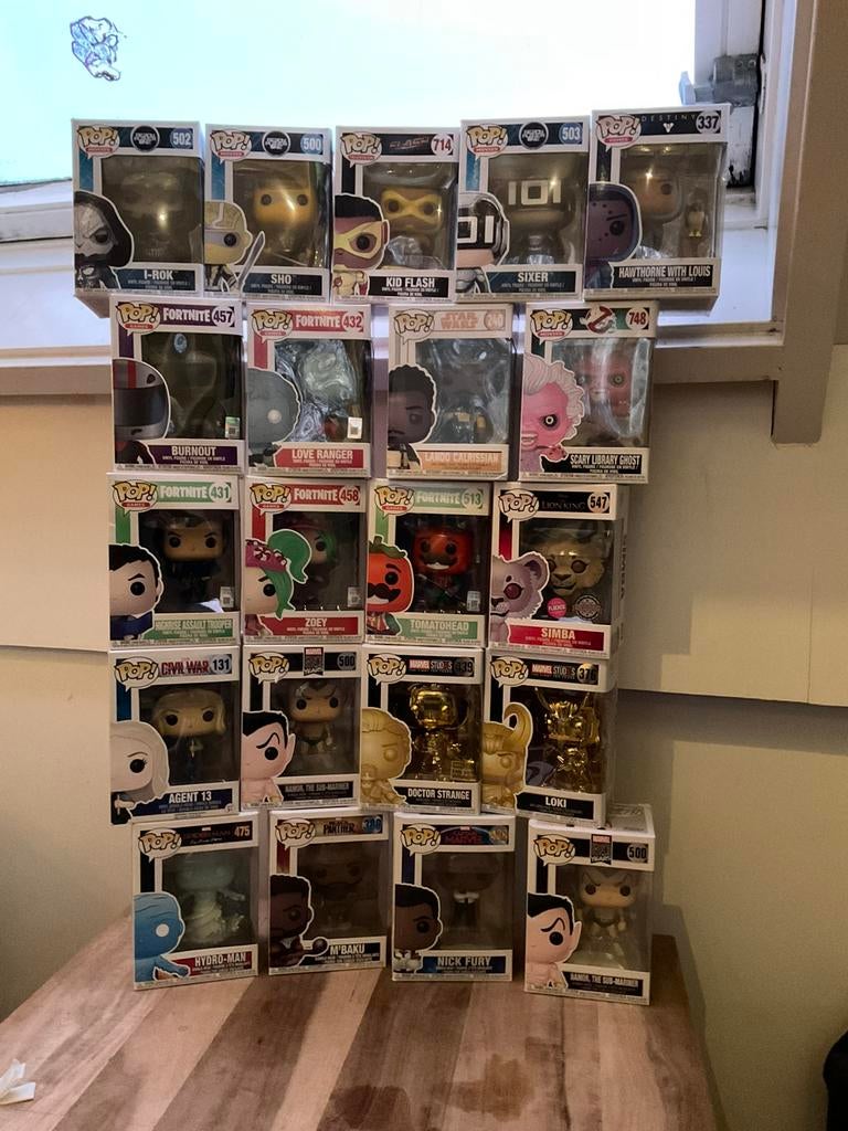 21 funko pops, Ophalen of Verzenden, Zo goed als nieuw