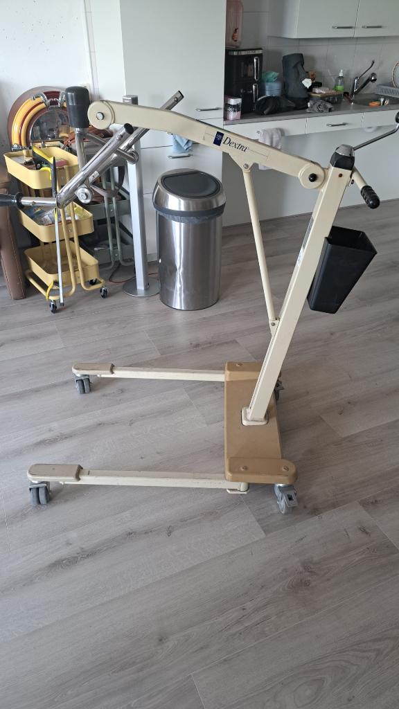 Arjo Dextra Passieve Tillift – Mechanisch – 160kg, Diversen, Ophalen, Gebruikt