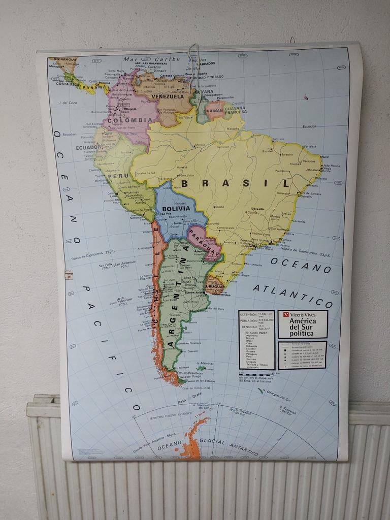 Grote kaarten Brazilië Argentinië Europa Duitsland, Boeken, Atlassen en Landkaarten, Gelezen, Ophalen of Verzenden, Landkaart