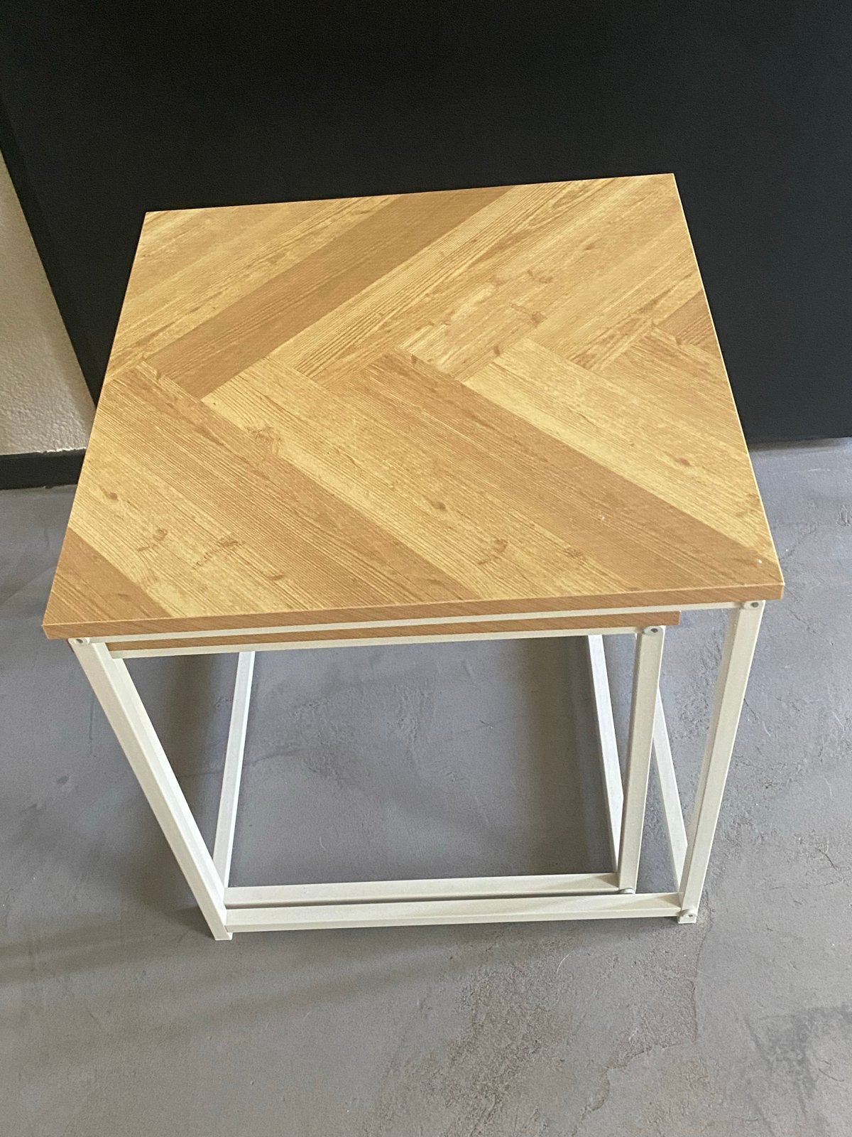 IKEA bijzettafels, visgraat motief ,stalen frame - set van 2, Ophalen, Minder dan 45 cm, Minder dan 55 cm, Gebruikt
