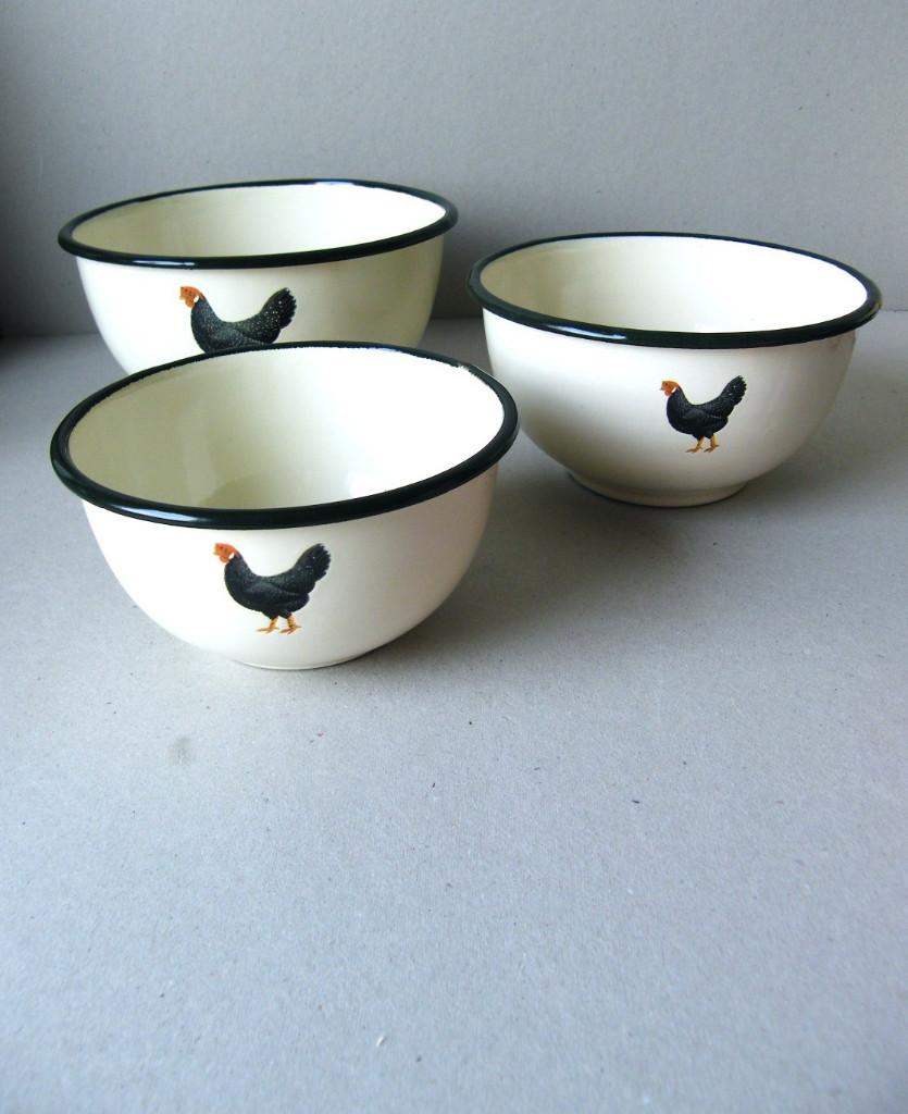 3 Emaille schalen met kip, Ophalen of Verzenden