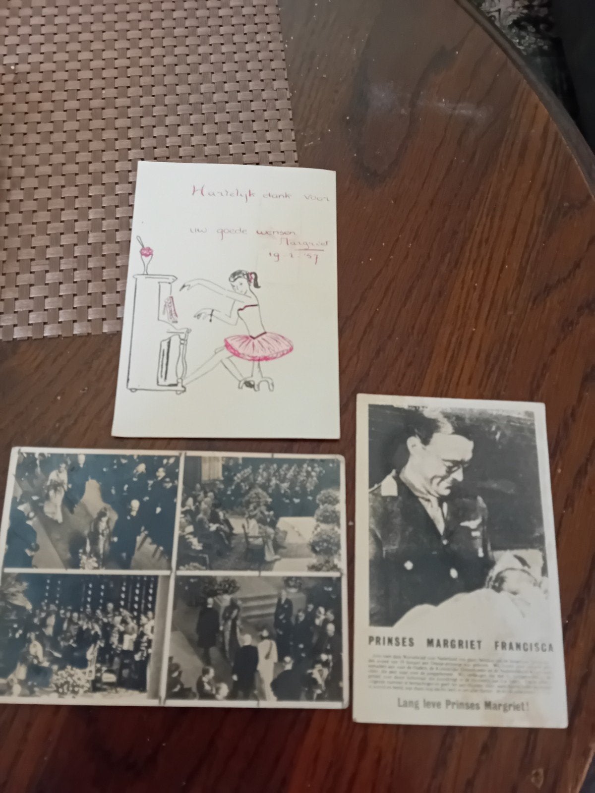 3 Ansichtkaarten Koninklijk Huis - Historische Collectie, Ophalen of Verzenden, 1940 tot 1960, Gelopen