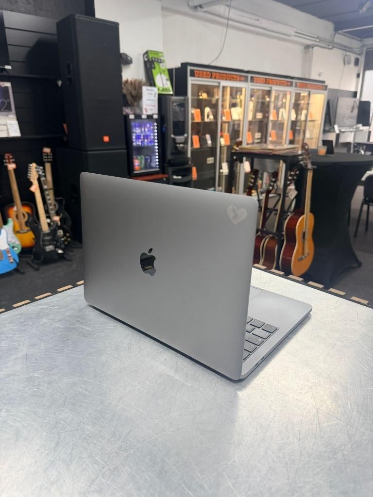 MacBook Pro 13” 2020 | i5 | 16GB | 512GB SSD | Office 2024, MacBook Pro, 2 tot 3 Ghz, Qwerty, 13 inch