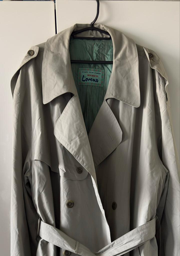 Loveno Trenchcoat - Stijlvol en Tijdloos, Ophalen of Verzenden, Zo goed als nieuw, Overige maten, Grijs