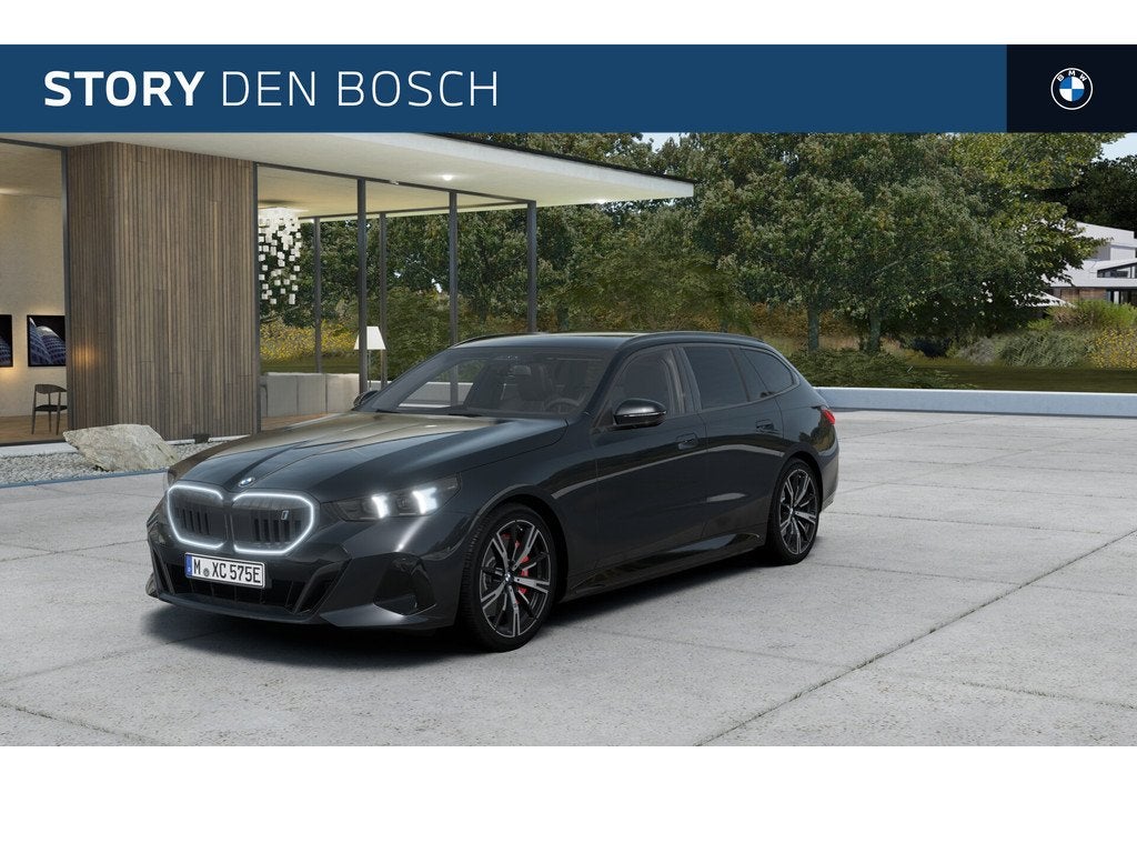 BMW i5 Touring eDrive40 M Sport / Panoramadak / Achteruitrij, Auto's, BMW, Bedrijf, Te koop, i5, Achteruitrijcamera, Alarm, Bochtverlichting