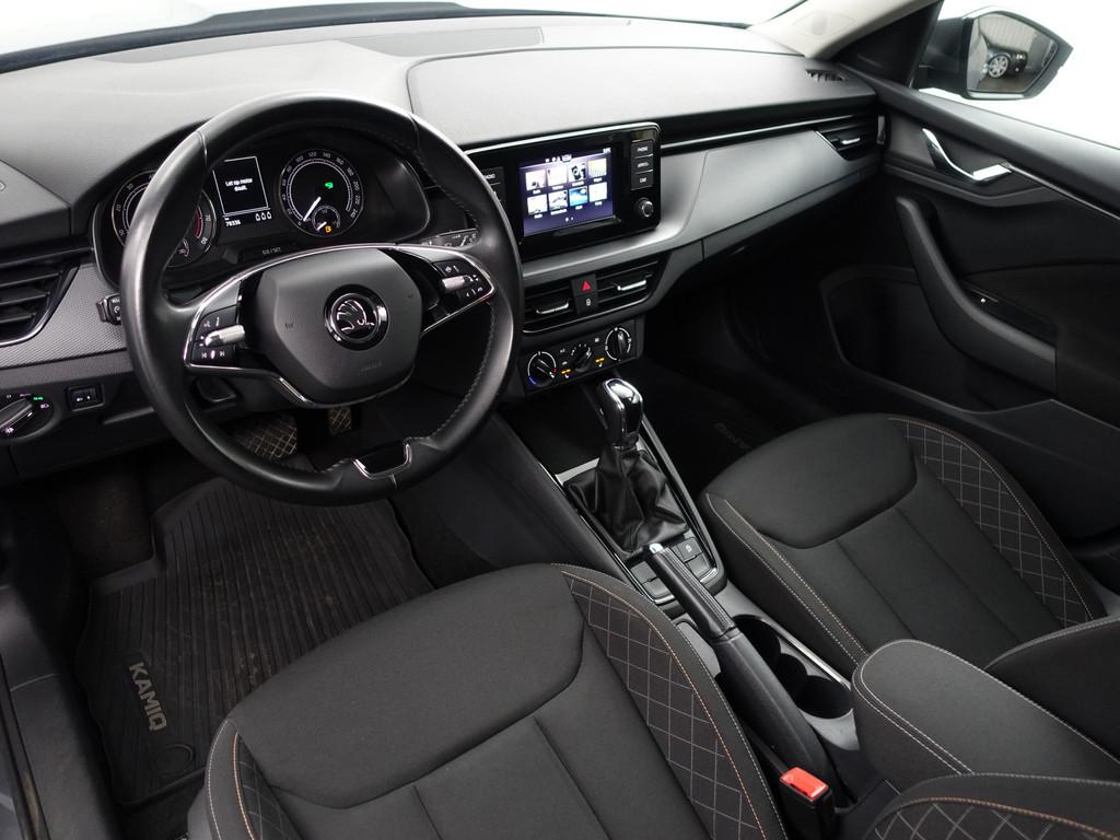 Skoda Kamiq 1.0 TSI Sport Business Aut- Carplay, Android Aut, Auto's, Skoda, Gebruikt, Met garantie (alle), 620 kg, Origineel Nederlands
