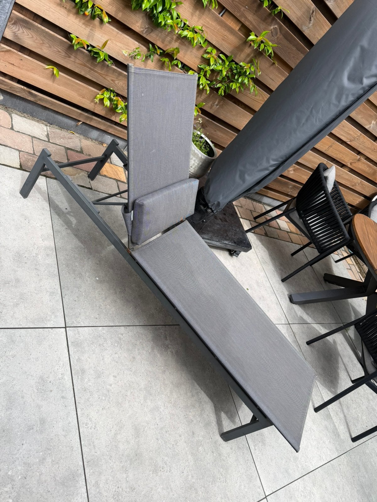 Intratuin ligbed Reza antraciet 190 x 54,5 x 33 cm, Ophalen, Aluminium