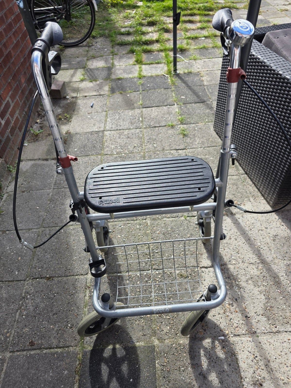 Stevige Premis Provo rollator lichtgewicht en opvouwbaar, Diversen, Ophalen, Lichtgewicht, Gebruikt