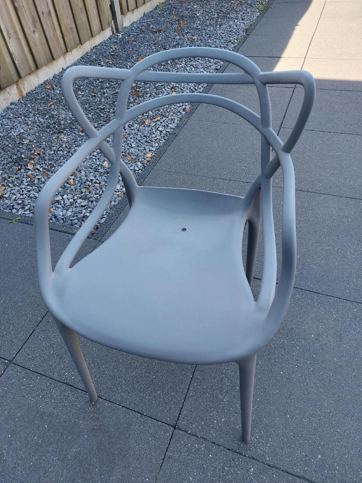 4 grijs/kunststof stoelen/tuin/extra/stapelb, Ophalen, Zo goed als nieuw, Kunststof, Stapelbaar