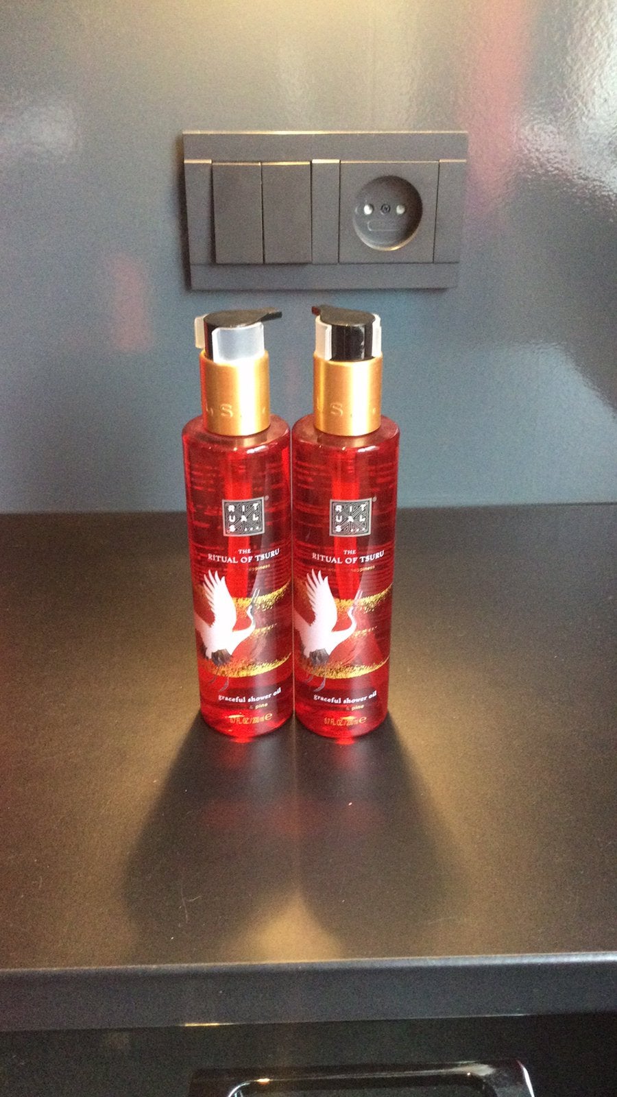 Rituals of Tsuru 2 flessen showeroil, Ophalen of Verzenden, Nieuw, Bad & Douche