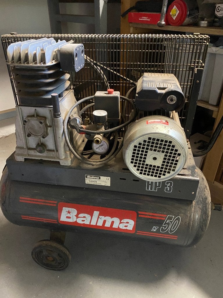 Compressor Balma, Doe-het-zelf en Verbouw, Compressors, Ophalen, Zo goed als nieuw, Minder dan 200 liter/min, 25 tot 100 liter