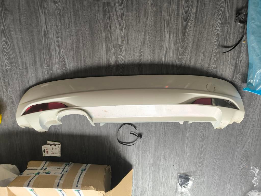 Originele witte bumper Alfa Romeo mito compleet, Ophalen of Verzenden, Alfa Romeo, Bumper