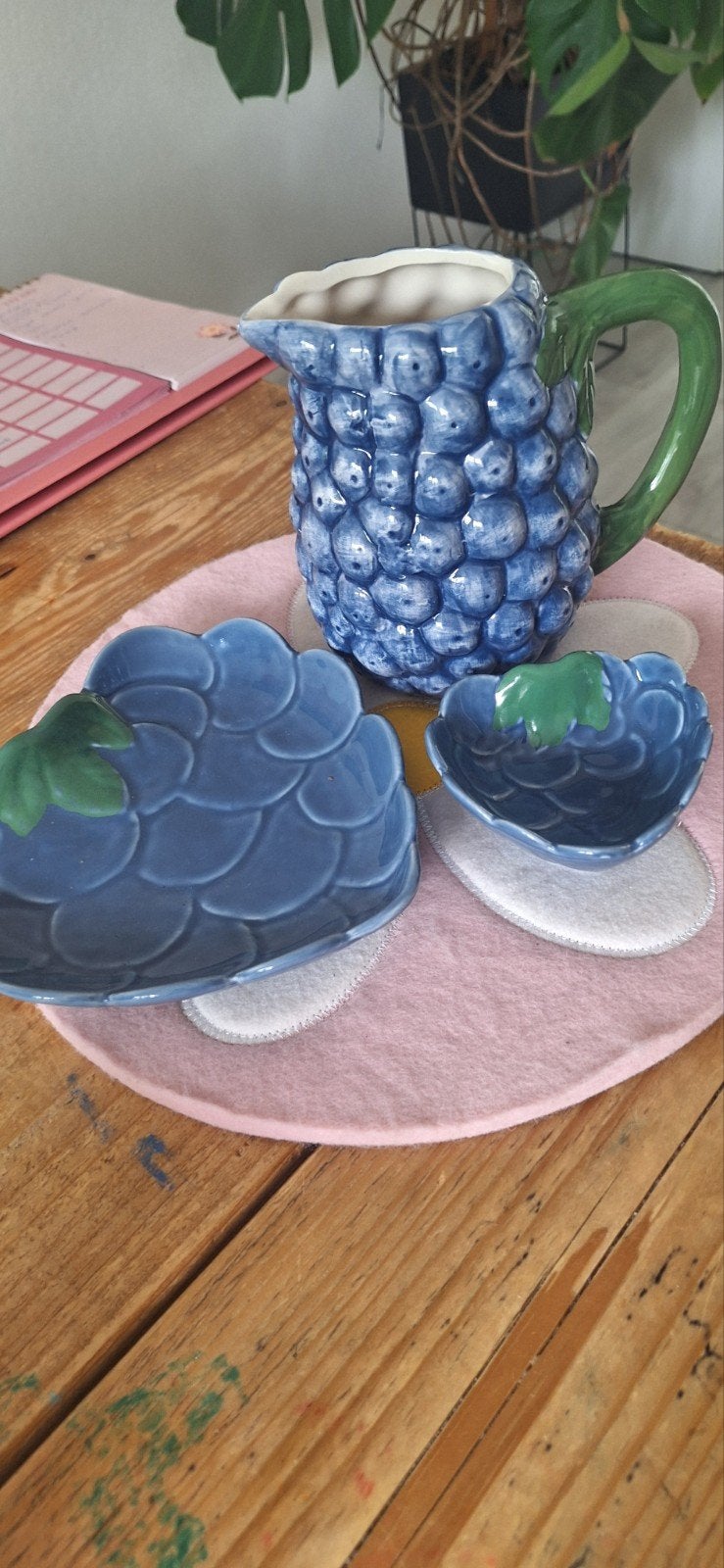 Leuke serveerset in blauwe bessen design, Ophalen of Verzenden, Zo goed als nieuw, Keramiek, Kan
