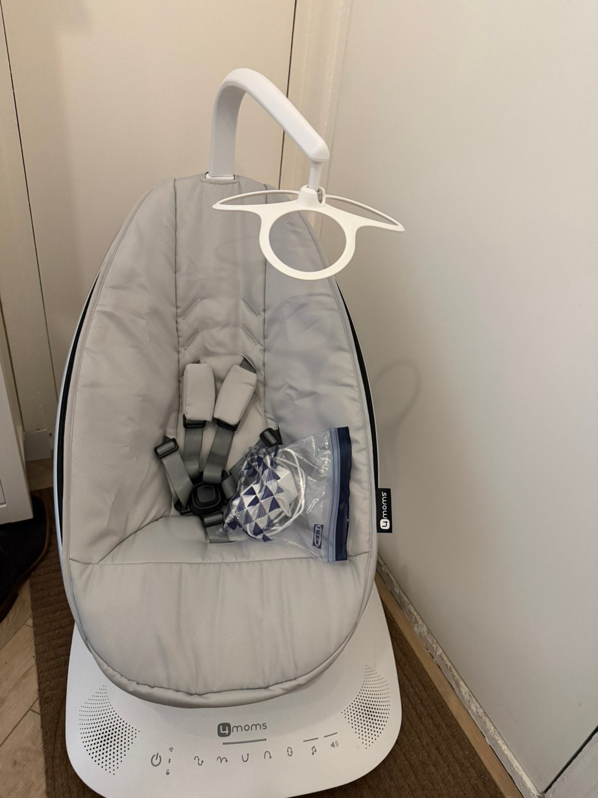 4moms baby swing, Kinderen en Baby's, Wipstoeltjes, Ophalen, Zo goed als nieuw