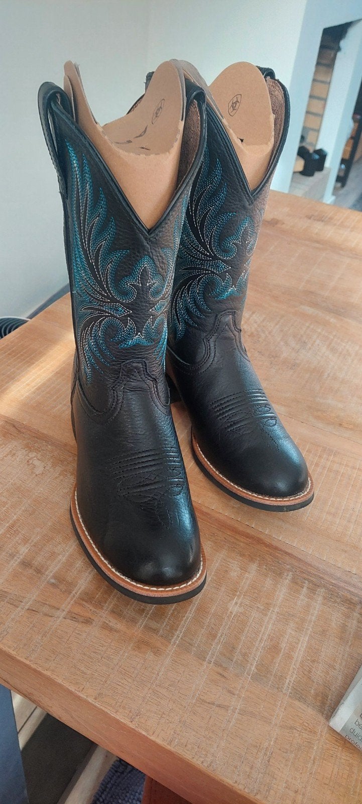 Nieuwe Ariat leren laarzen maat 38., Hoge laarzen, Ariat, Zwart, Nieuw