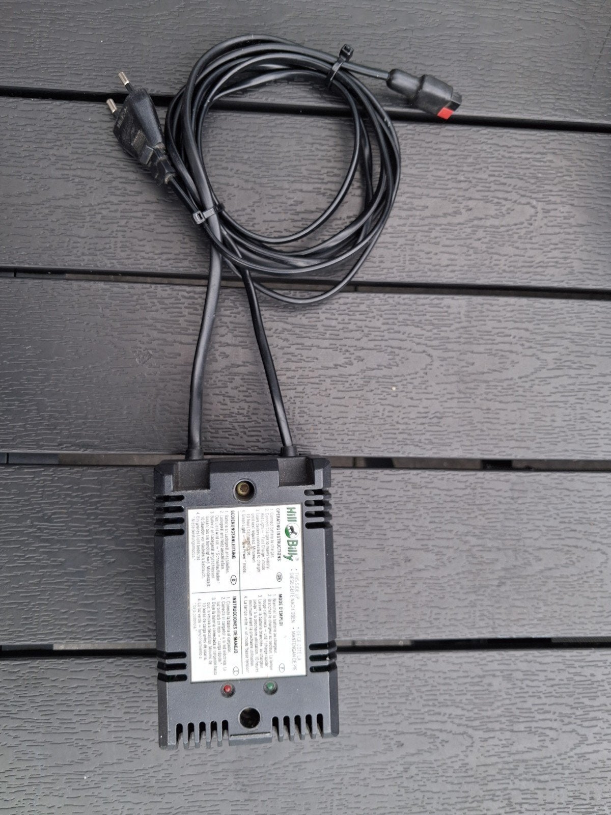 Acculader 12V 2A - Hill Billy HB400, Ophalen of Verzenden