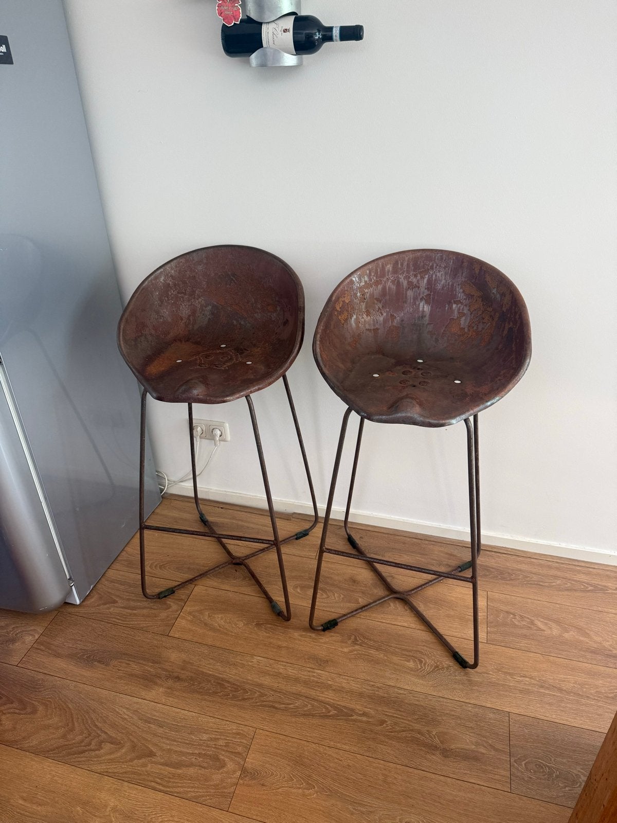 Set van 2 industriële barkrukken - Tractorzitting, Ophalen, Gebruikt, 60 tot 90 cm, Metaal