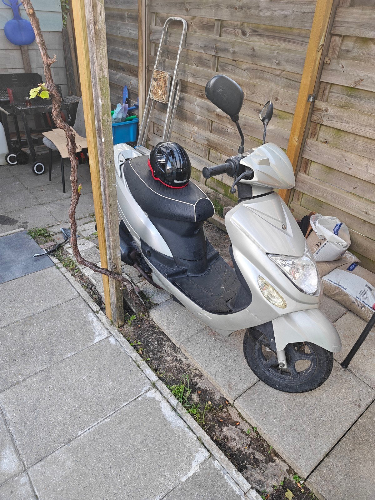Brommer met lage kilometerstand Scooter Bromfiets, Gebruikt, Benzine, Ophalen, Overige merken