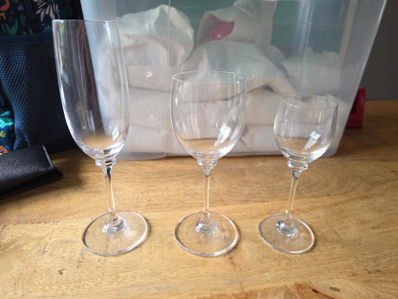 18-delige set Cristal d'Arques glazen uit de jaren '90, Ophalen of Verzenden, Zo goed als nieuw, Modern, Overige materialen