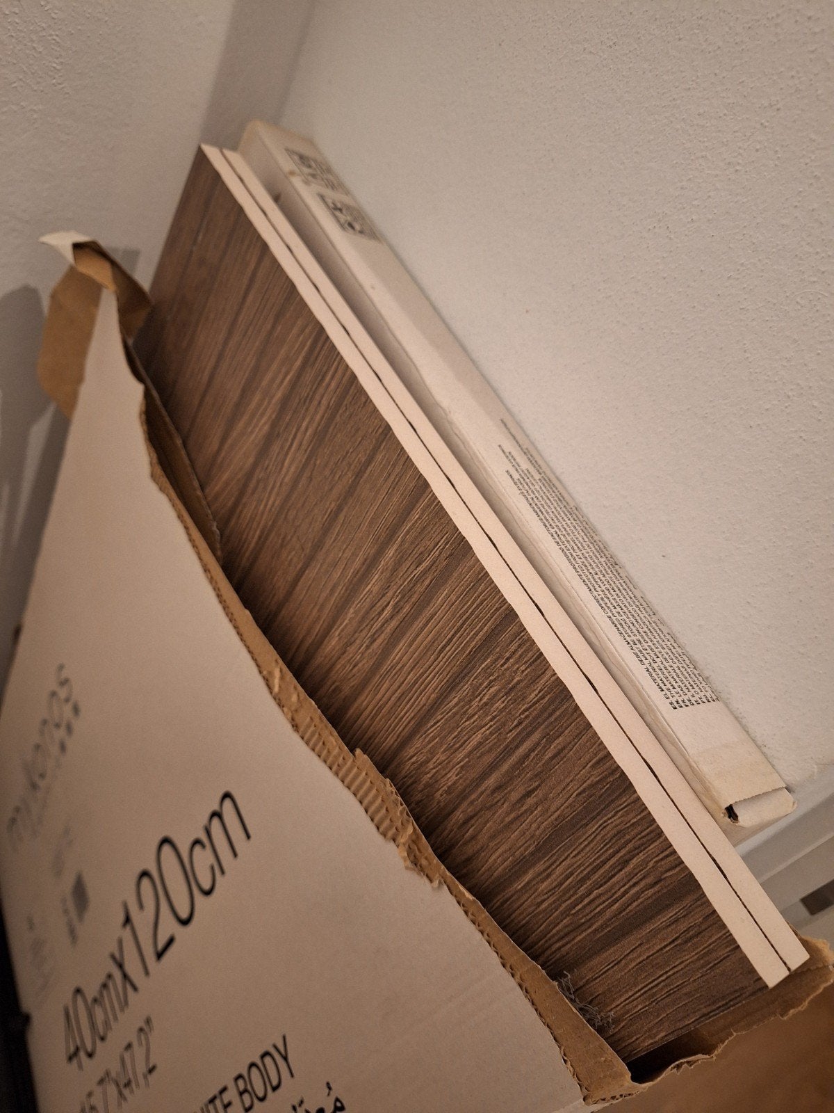 Relieve Brown Wandtegel | 40x120cm Houtlook Bruin, Doe-het-zelf en Verbouw, Tegels, Ophalen, 60 cm of meer, Nieuw, 10 m² of meer