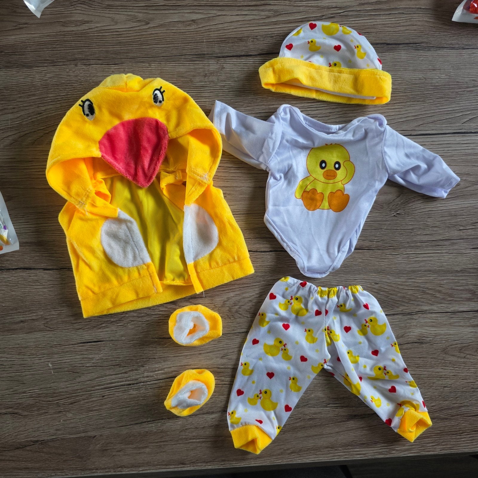 Babypop Eend Kleding Set - Geschikt voor Baby Born 43 cm, Ophalen of Verzenden, Nieuw, Kleertjes
