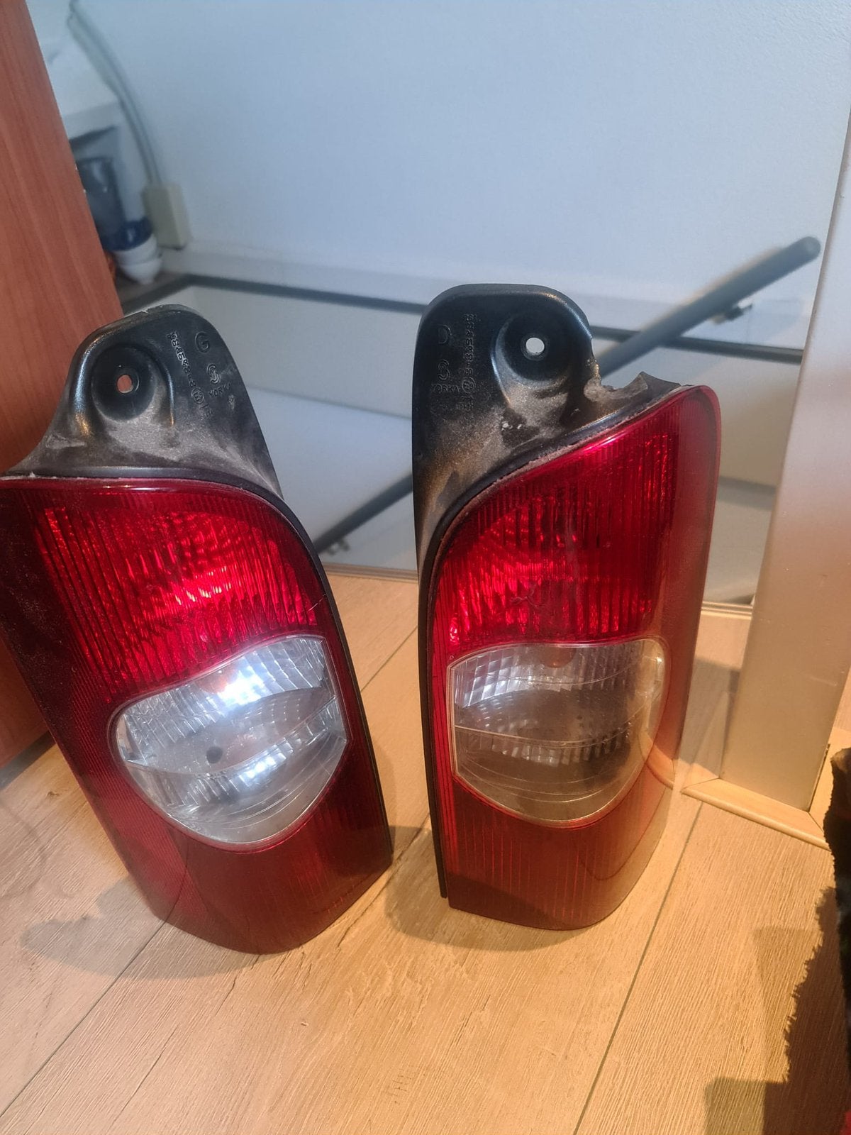 Renault master 2009 achterlichten links en rechts, Ophalen of Verzenden, Nieuw, Renault