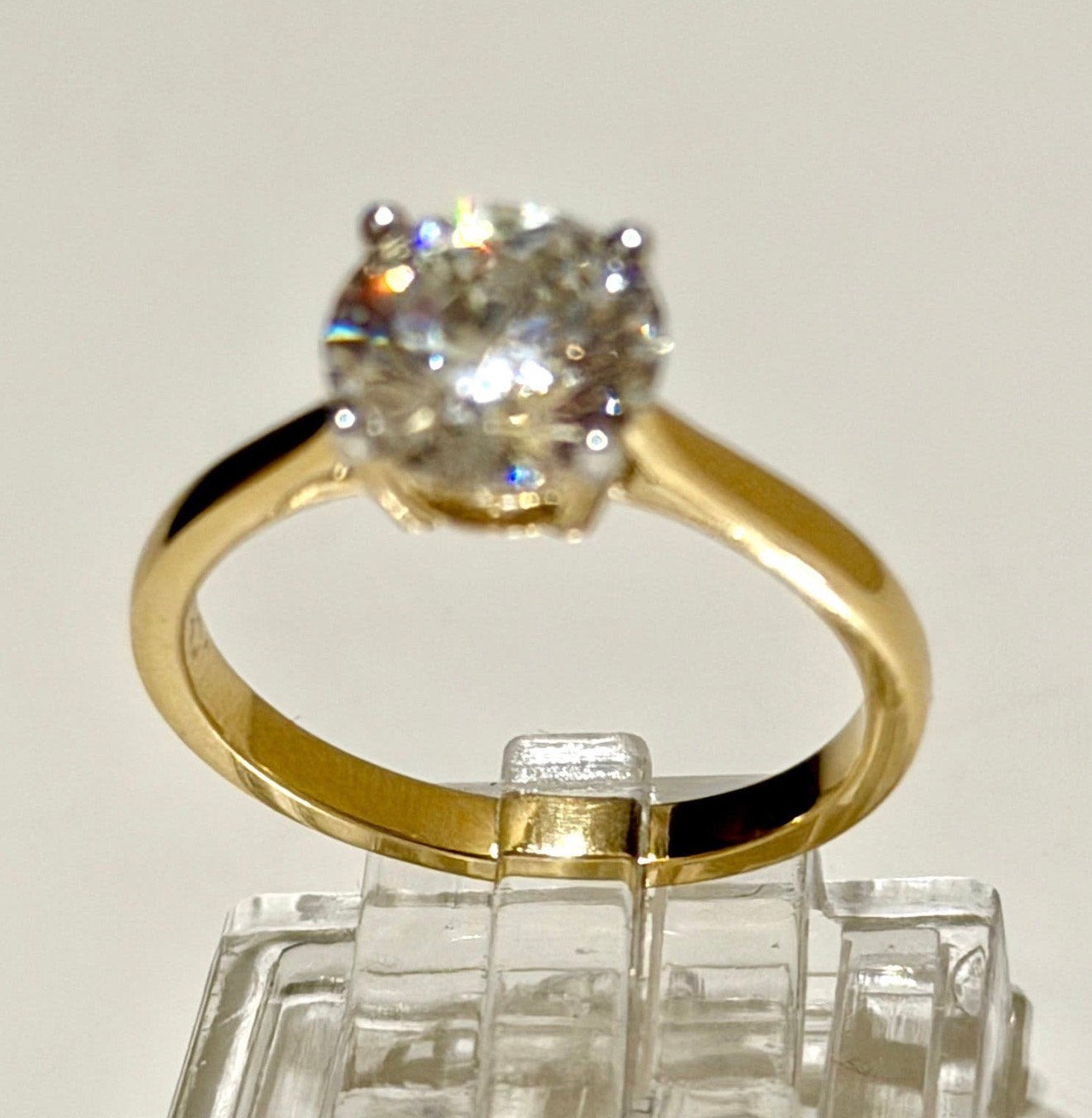 Gouden ring met VS1 diamant van maar liefst 2.00 karaat!, Sieraden, Tassen en Uiterlijk, Ringen, Nieuw, Ophalen of Verzenden, 17 tot 18