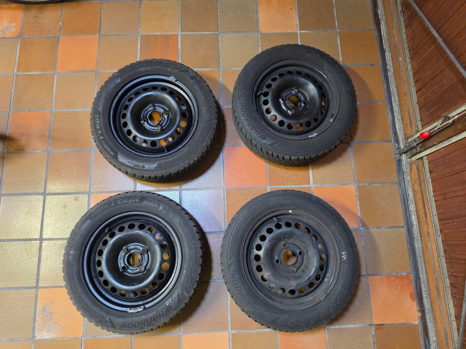 Autobanden winter Hankook Winter i*cept RS3 165/65/R14, Ophalen of Verzenden