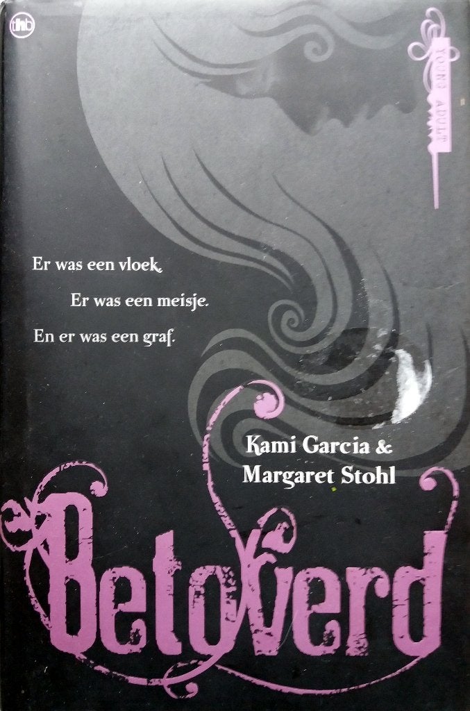 Kami Garcia & Margaret Stohl - Betoverd, Boeken, Kinderboeken | Jeugd | 13 jaar en ouder, Zo goed als nieuw, Fictie, Ophalen of Verzenden