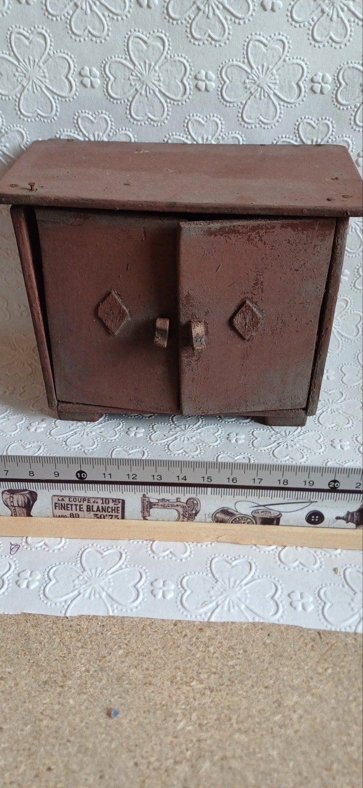 antiek kastje, Verzamelen, Verzenden, Gebruikt, Poppenhuis