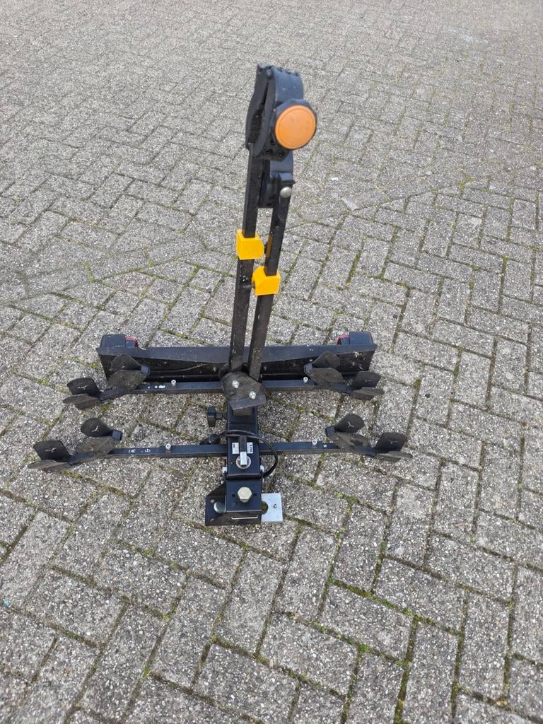 Spinder fietsendrager voor op de trekhaak in prima staat., Ophalen, 2 fietsen, Gebruikt, Trekhaakdrager