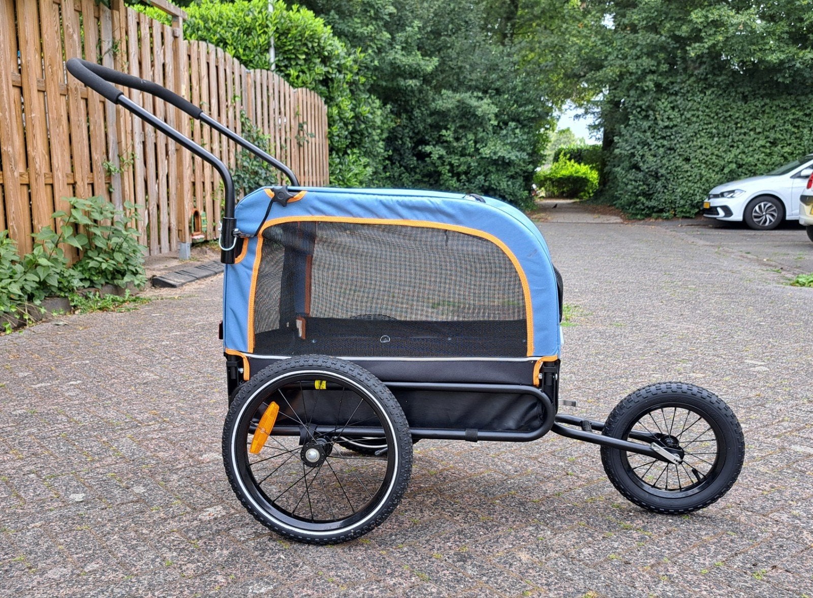 Hondenbuggy en fietskar, slechts 2 weken gebruikt, Ophalen, Zo goed als nieuw