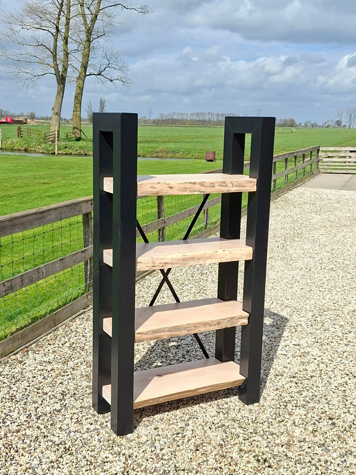 INDUSTRIËLE BOOMSTAM BOEKENKAST NIEUW, Ophalen, 200 cm of meer, Nieuw, Minder dan 150 cm