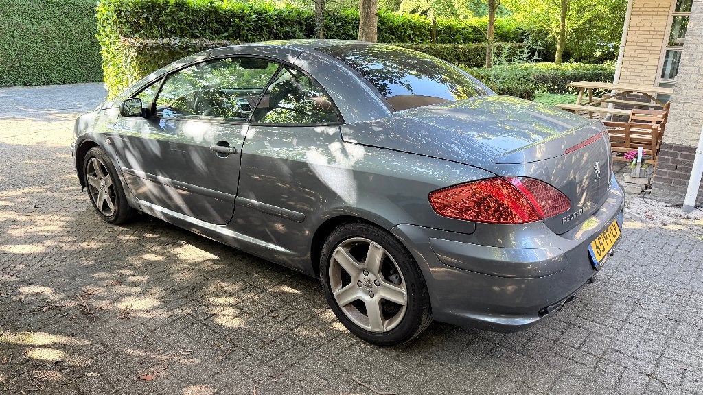 Peugeot 307 2.0 16V CC AUT 2004 Grijs - OPKNAPPER, 4 cilinders, Cabriolet, 4 stoelen, Overige kleuren