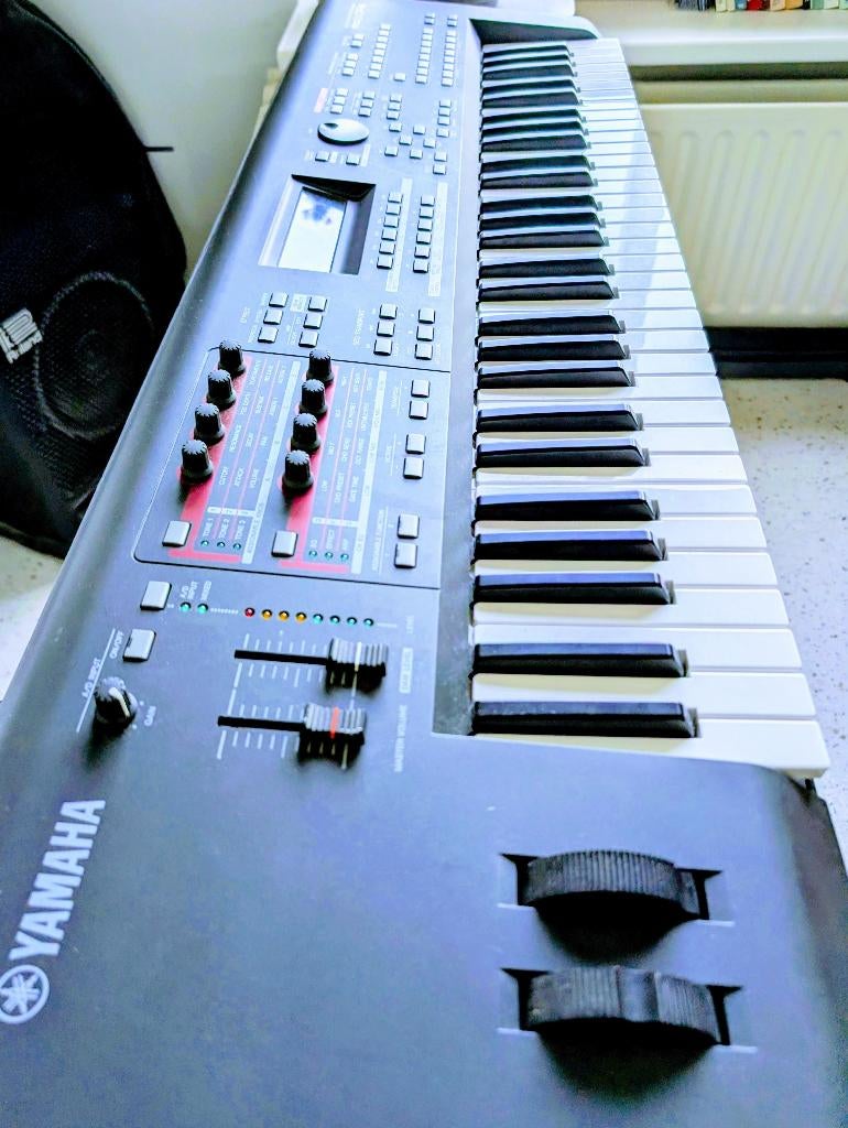 Yamaha MOXF6 + high-quality K&M stand, Muziek en Instrumenten, Ophalen of Verzenden, Zo goed als nieuw, 61 toetsen, Yamaha