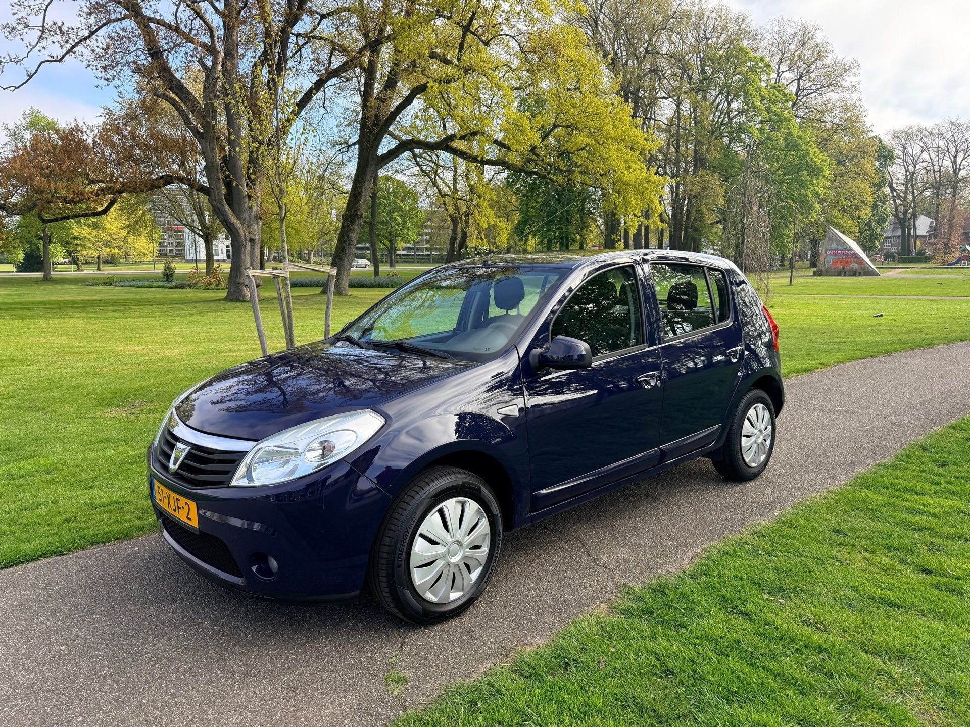 Dacia Sandero 1.2 Lauréate Lage km stand EERSTE EIGENAAR, Auto's, Voorwielaandrijving, Euro 5, Gebruikt, 31 €/maand
