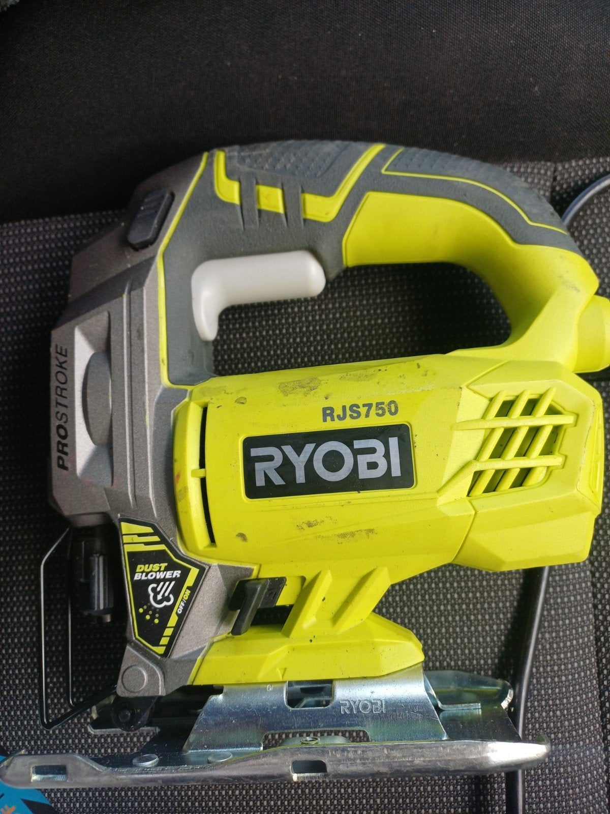 Ryobi Decoupeerzaag RJS750 - Krachtig en Nauwkeurig, Doe-het-zelf en Verbouw, 600 tot 1200 watt, Ophalen of Verzenden, Zo goed als nieuw