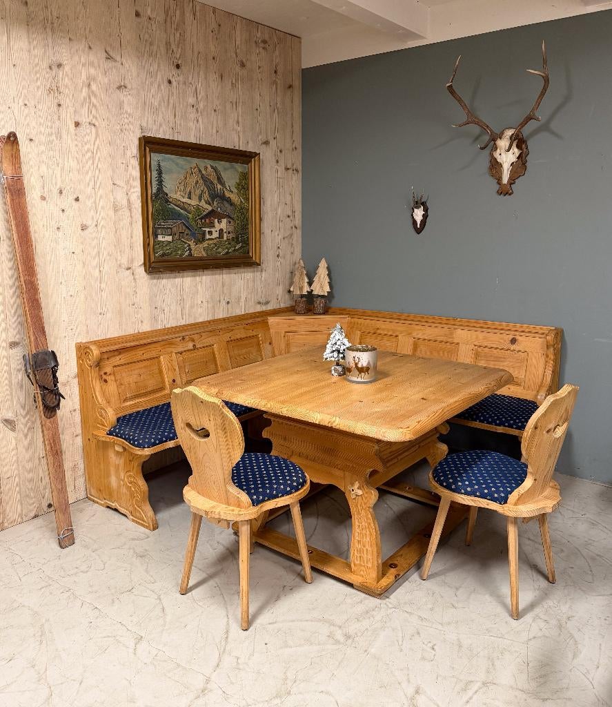 Oostenrijkse zithoek | Stube set | Hoekbank + tafel&stoelen, Huis en Inrichting, Ophalen
