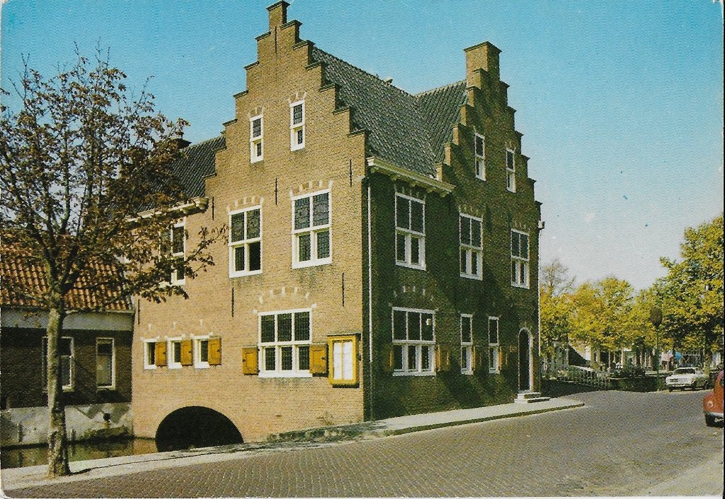 Oud beijerland raadhuis gelopen ansichtkaart ( 570 ), Ophalen of Verzenden, 1980 tot heden, Gelopen, Zuid-Holland