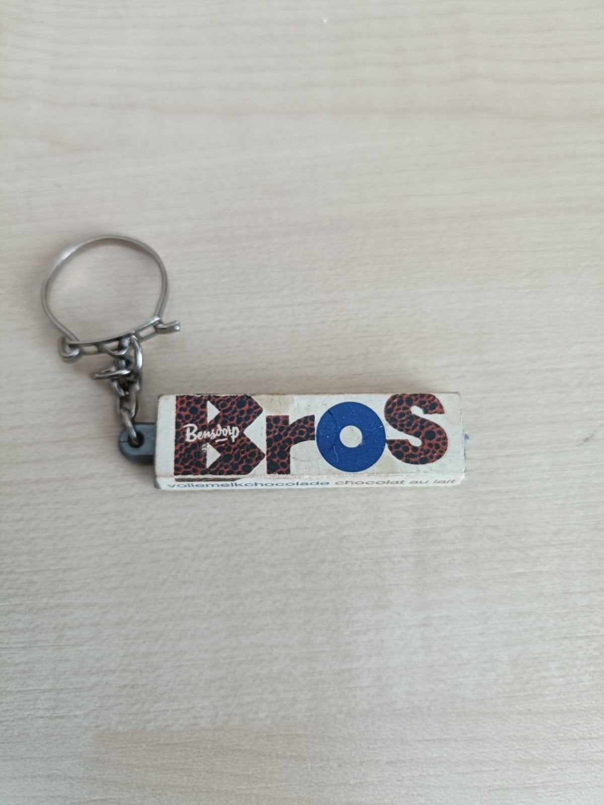 Vintage Bensdorp Bros chocolade sleutelhanger, Ophalen of Verzenden, Gebruikt, Merk
