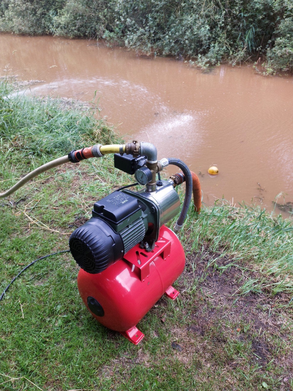 DAB JETINOX 132 M Hydrofoorpomp met drukvat, Ophalen, Gebruikt, Elektrisch, Hydrofoorpomp