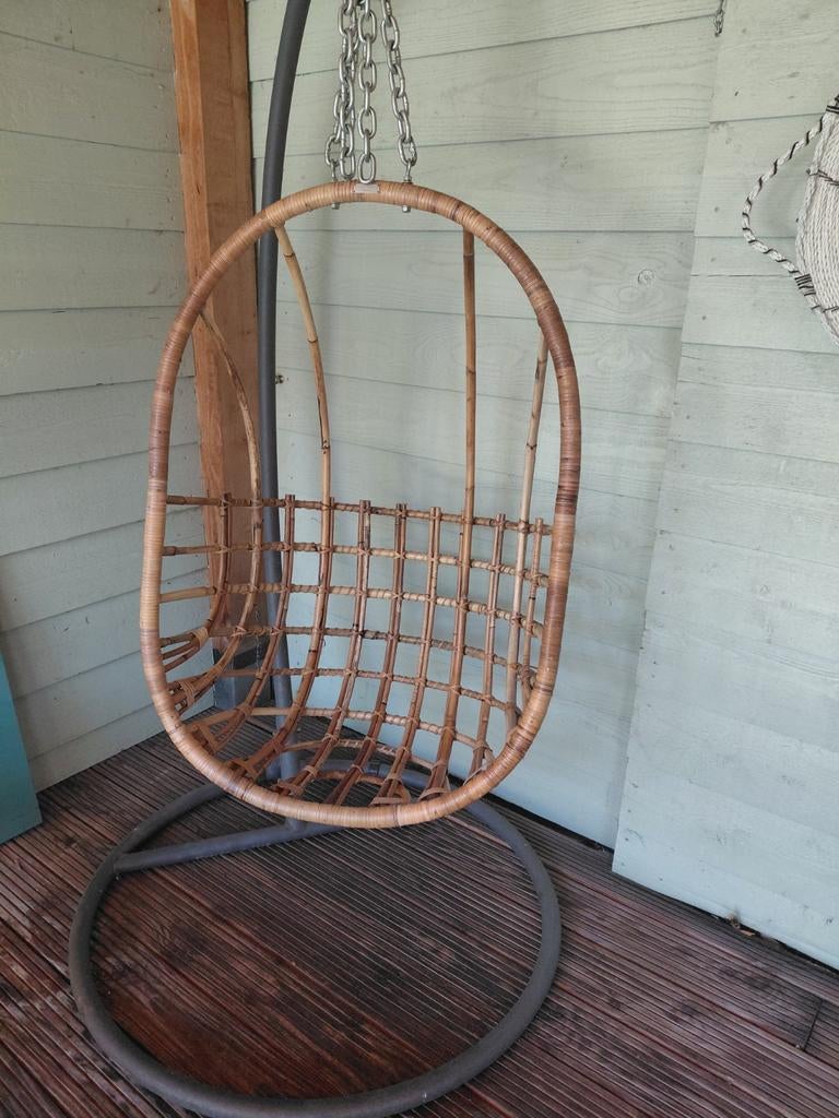 Sissy-Boy hangstoel met standaard, Ophalen