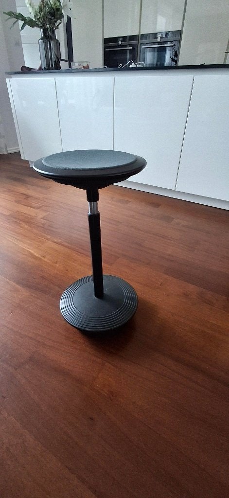 ergonomische zit sta kruk ( 2 stuks), Ophalen, In hoogte verstelbaar, Zo goed als nieuw, Overige materialen