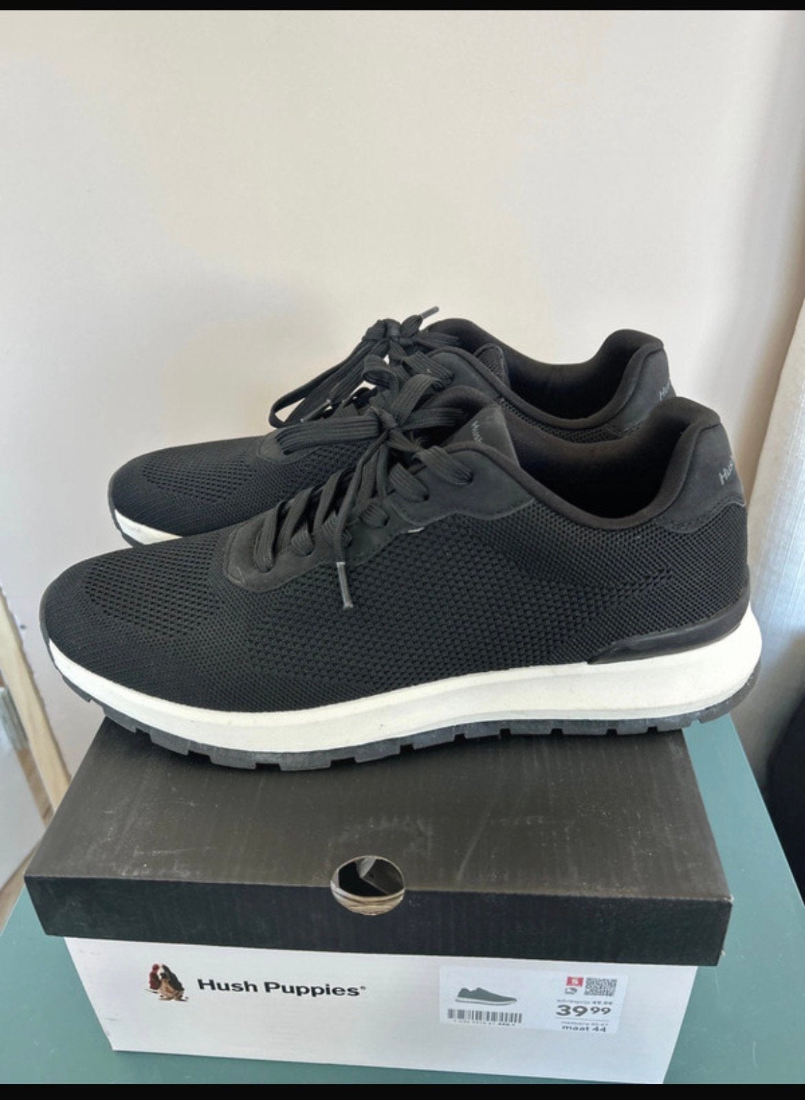 Hush Puppies sneakers als nieuw maat 44 zwart wit, Zwart, Ophalen of Verzenden, Sneakers of Gympen, Zo goed als nieuw