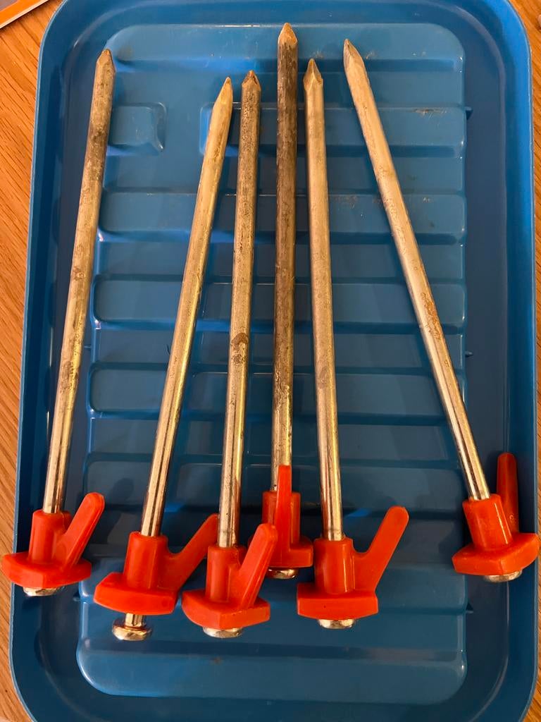 Stalen Haring Pennen - Decathlon 36 stuks., Ophalen, Gebruikt