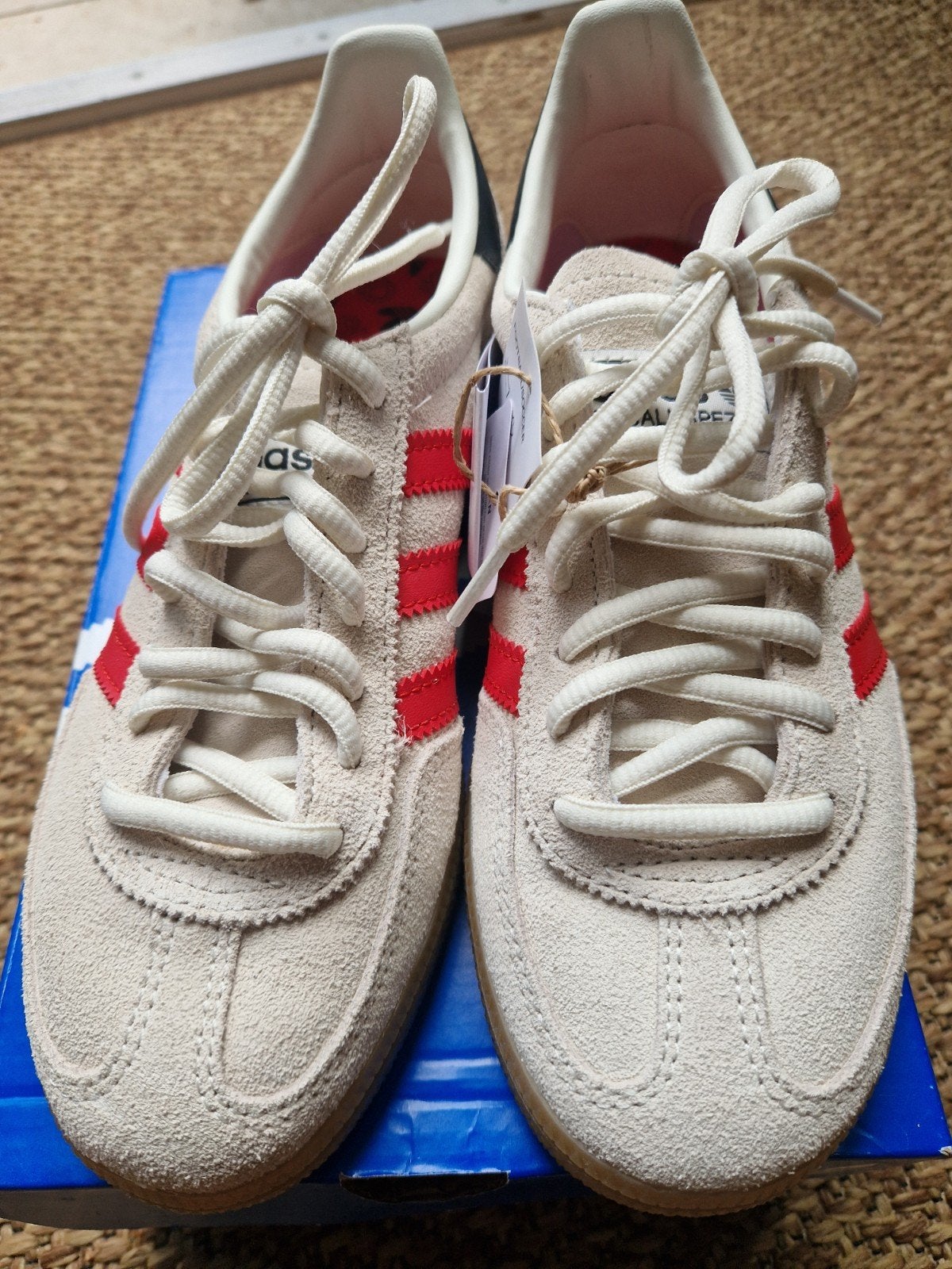 Adidas Handball spezial x Ajax- Unisex maat 37.5, Adidas, Ophalen of Verzenden, Nieuw, Sneakers of Gympen