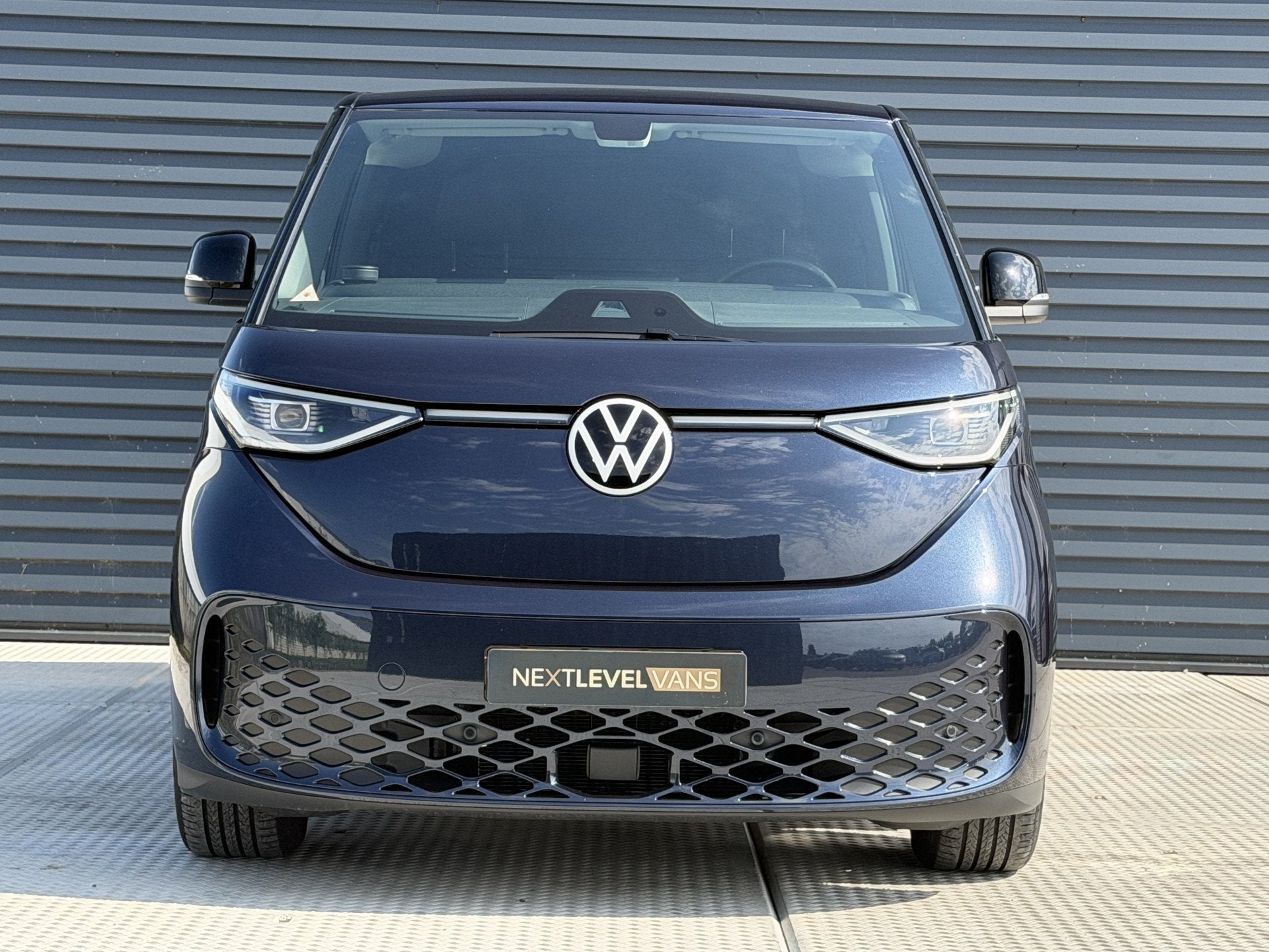 Volkswagen ID. Buzz Cargo Bulli edition 79 kWh | 1e Eigenaar, Auto's, Bestelauto's, Automaat, Gebruikt, Automatische klimaatregeling